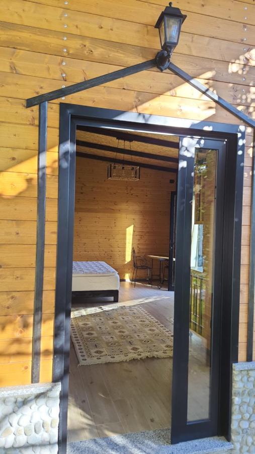 Room With Private Garden Shkoder Exterior photo
